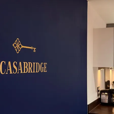 Two Bed Two Bath View With Balcony *
