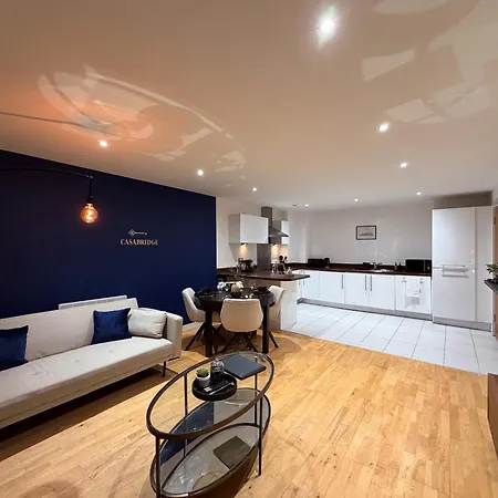 Two Bed Two Bath View With Balcony Apartment