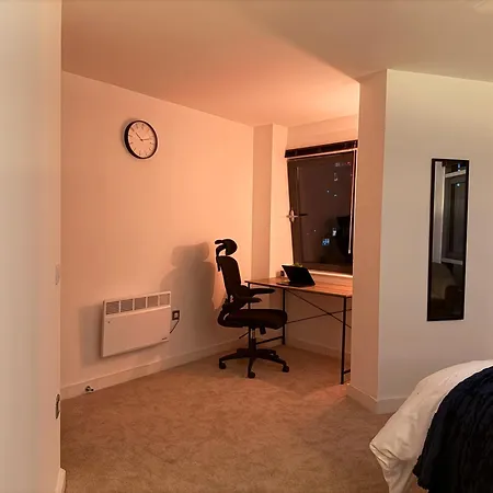 Two Bed Two Bath View With Balcony Apartment