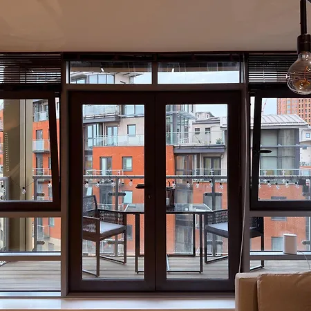 Two Bed Two Bath View With Balcony
